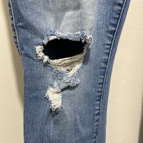 Torrid Premium Stretch Ultra Skinny Distressed Blue Jeans Size 18R - Picture 3 of 5